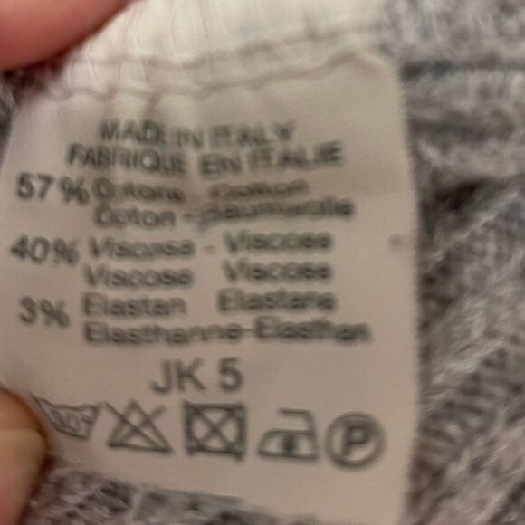 Brandy Melville grey knitted tank top - Picture 4 of 4